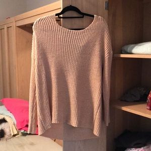 Adorable tan chunky sweater.